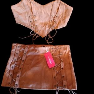 NWT!!! 2pc Women Clothing Set Women ICON Lace Up Front Tube Top Bod